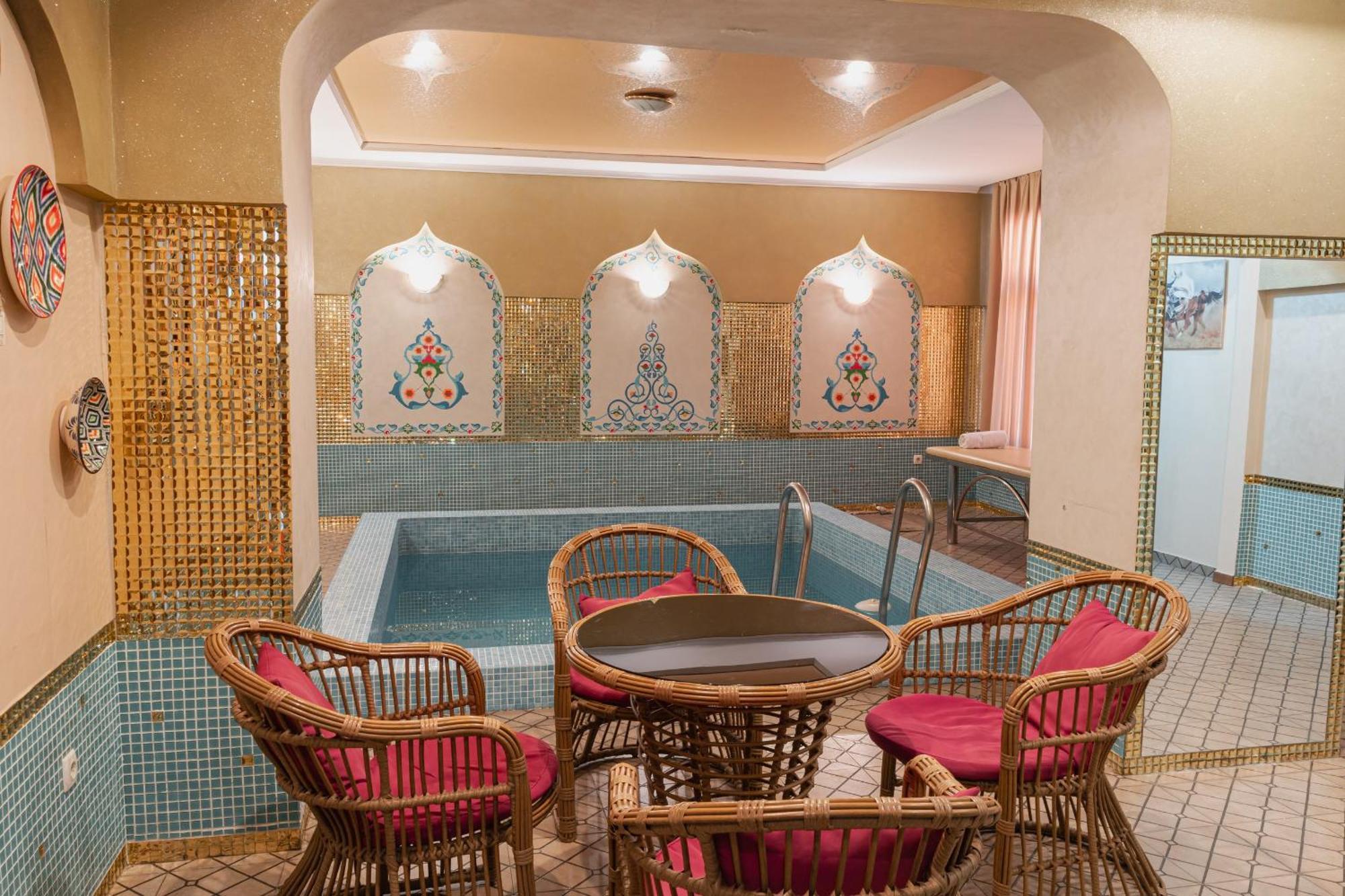Altair Hotel Šymkent Exteriér fotografie