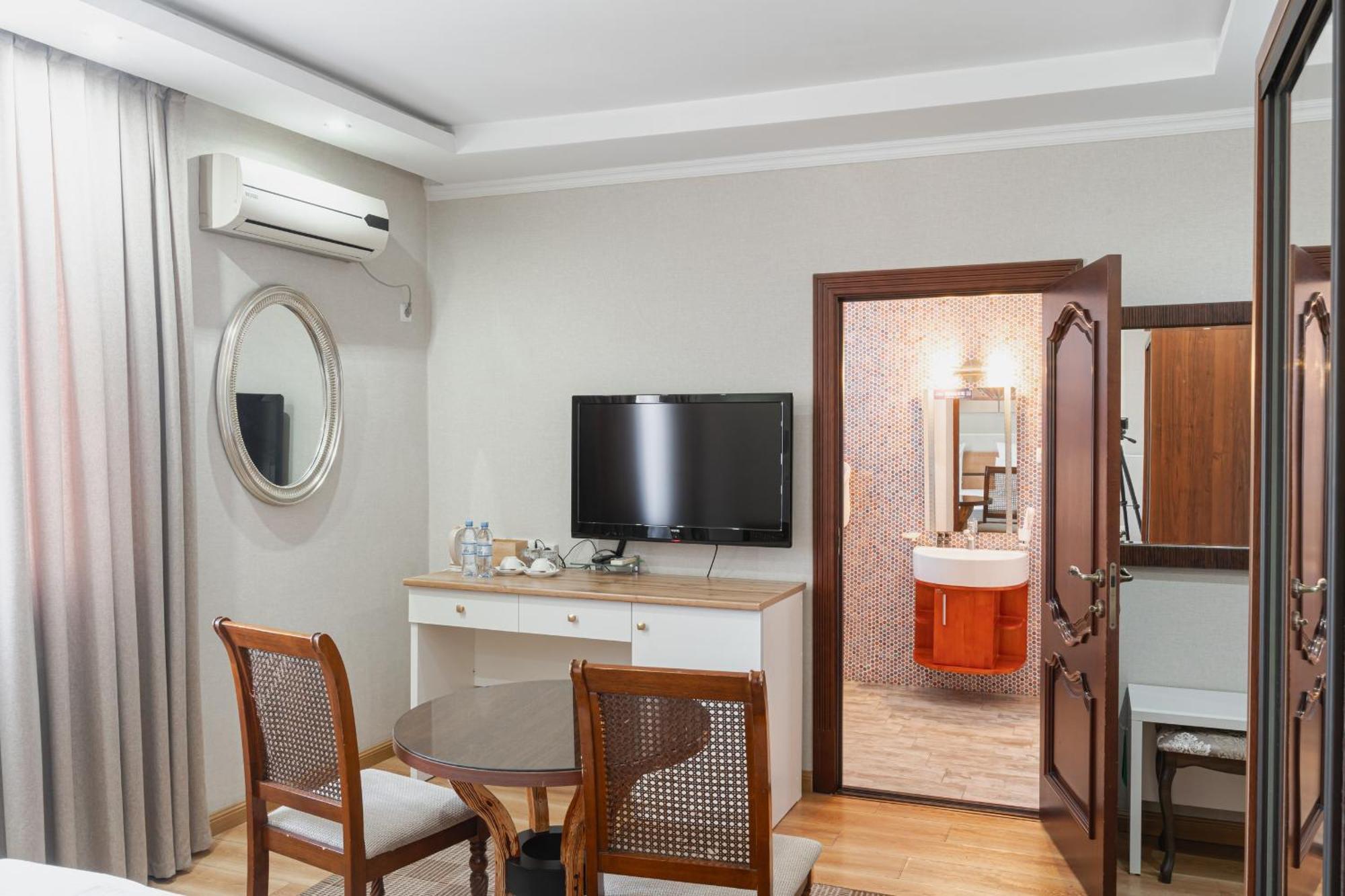 Altair Hotel Šymkent Exteriér fotografie