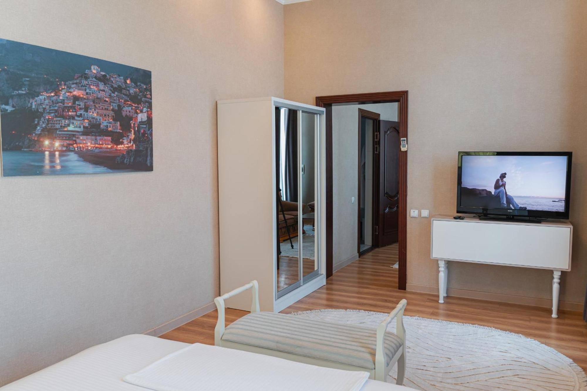 Altair Hotel Šymkent Exteriér fotografie