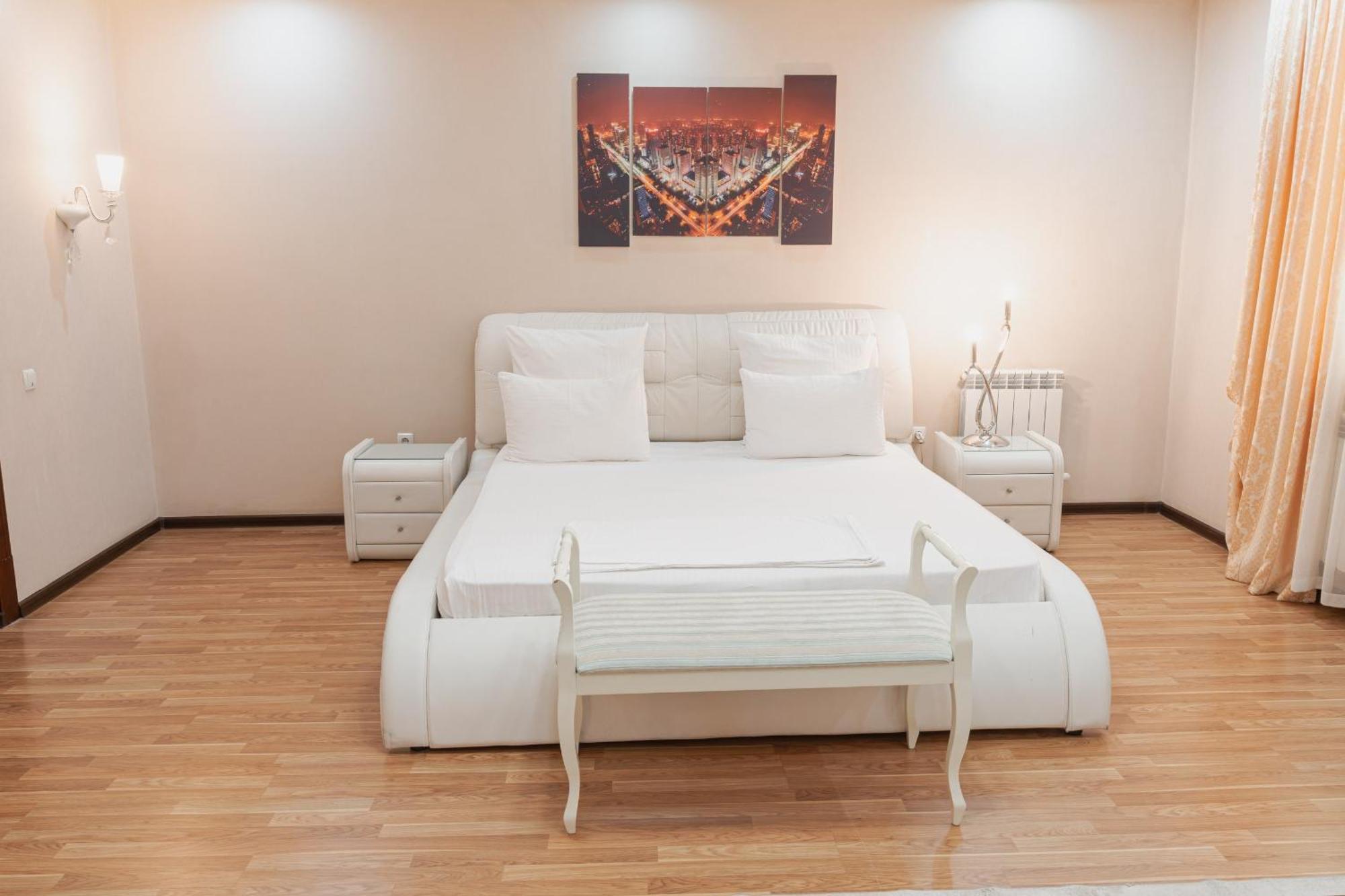 Altair Hotel Šymkent Exteriér fotografie