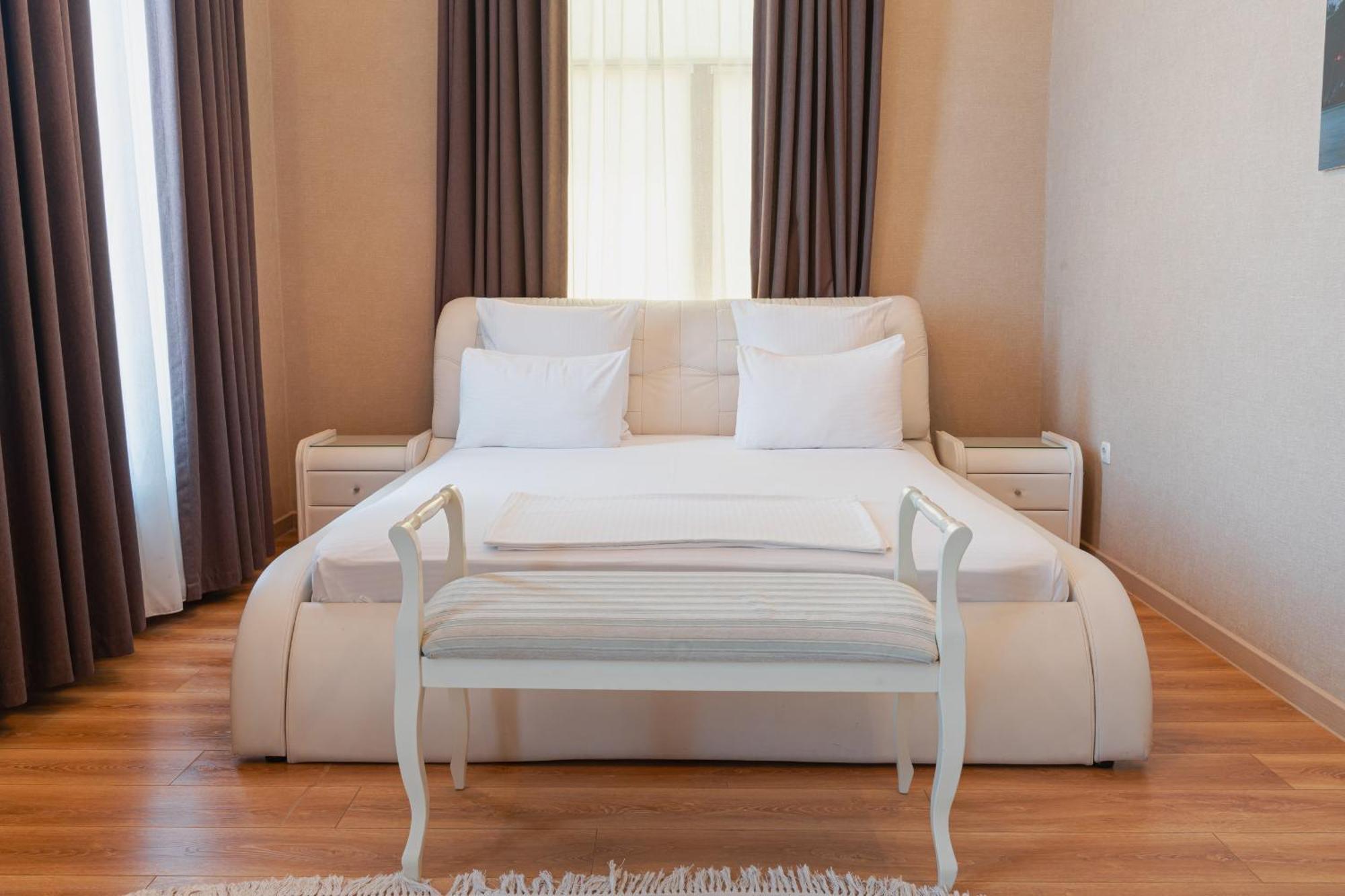 Altair Hotel Šymkent Exteriér fotografie